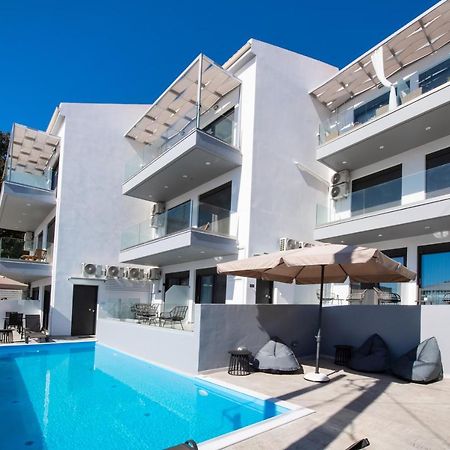 Angelica'S And Irene'S Design Apartments Swimming Pool Nikiana Exteriör bild